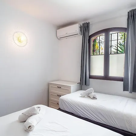 Hibiscos 72 Deluxe By Casasol Apartmán Nerja
